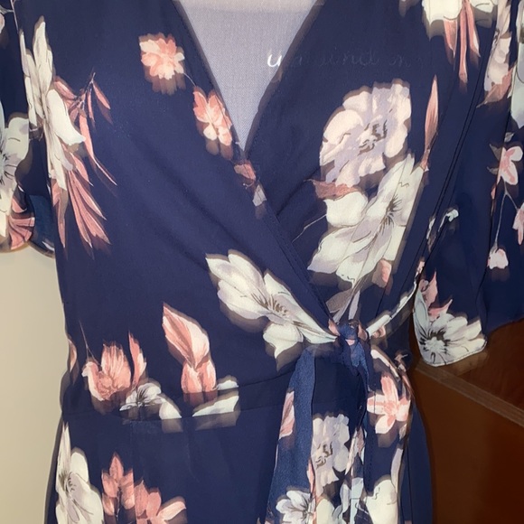 ❤️ Sienna Sky Women’s Blue Pink White Floral Short Sleeve Dress Size Large❤️ - Picture 4 of 12